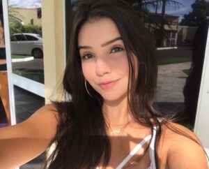 Jovem é encontrada suja e grogue após desaparecer