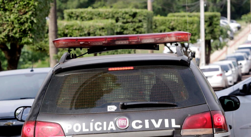médicos denunciados