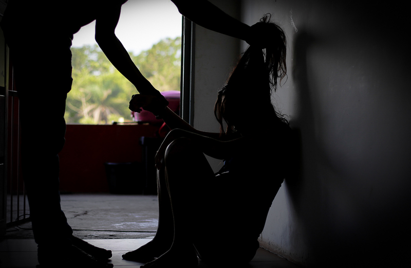 violência contra as mulheres - agressão - feminicídio - enteada