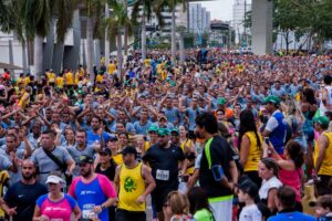 Atletas no percurso da Corrida de Reis na edição do ano passado
