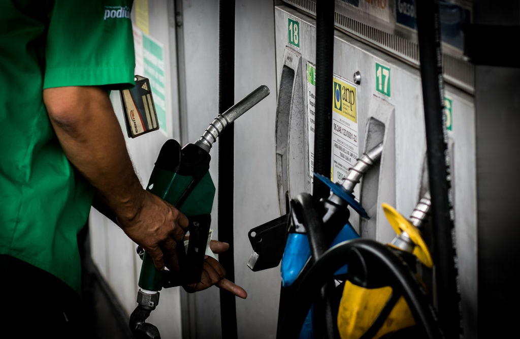 etanol / gasolina / posto de combustíveis