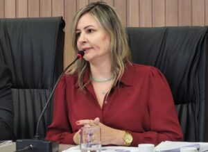 Danielle Carmona - sobre Empresa Cuiabana de Saúde de Cuiabá