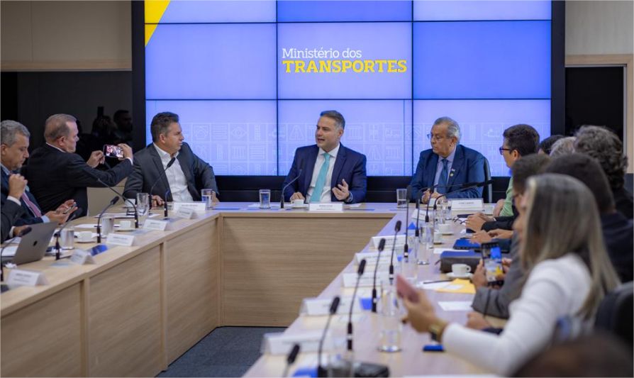 Reunião - Mauro, Fábio Garcia, Fávaro e ministro dos Transportes