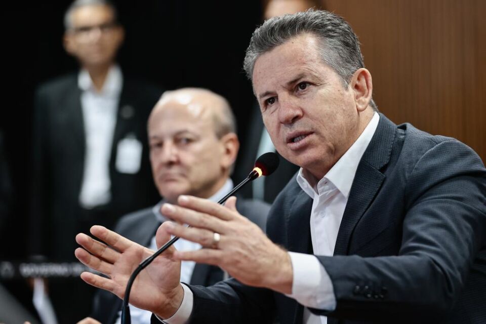 Mauro Mendes - Marco Temporal - queima de máquinas