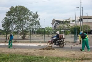 Operação de limpeza na Arena Pantanal
