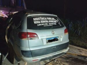 Acidente carro de funerária