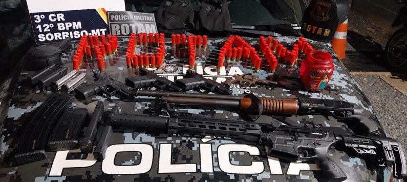 Arsenal - armas de facção Sorriso