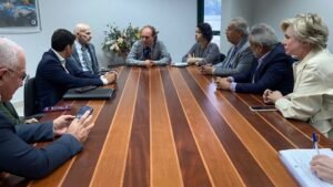 Reunião sobre obras no Portão do Inferno