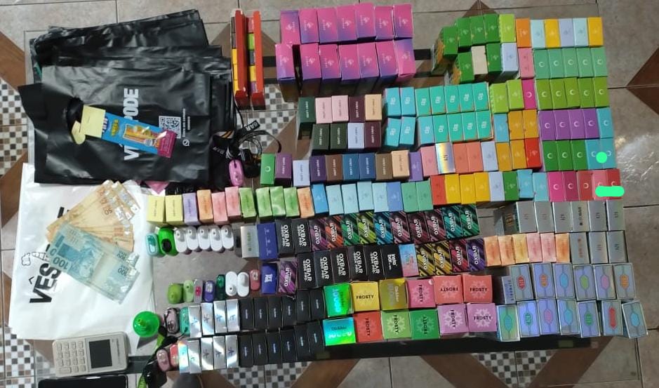Cigarros eletrônicos apreendidos