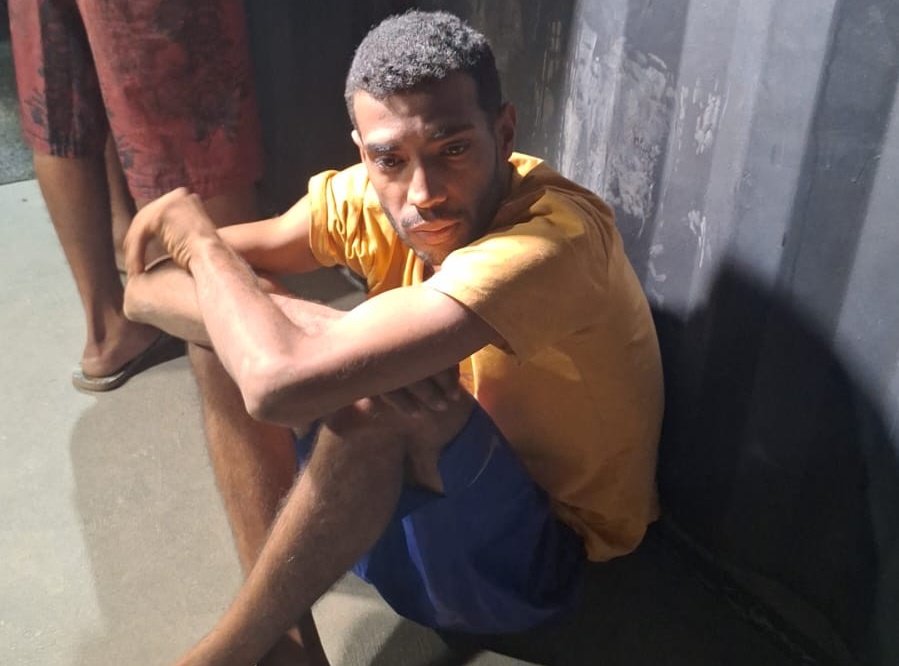 Assassino sargento Noel - Cleyton