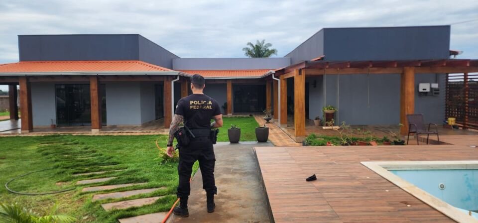 Operação dos vídeos íntimos