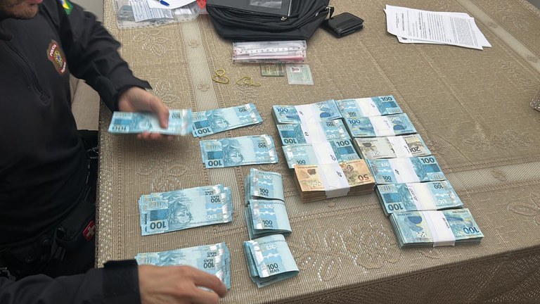 Operação candidato caixa 2